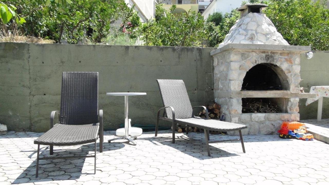 Holiday Home Apartment Tedo Klek Exterior photo