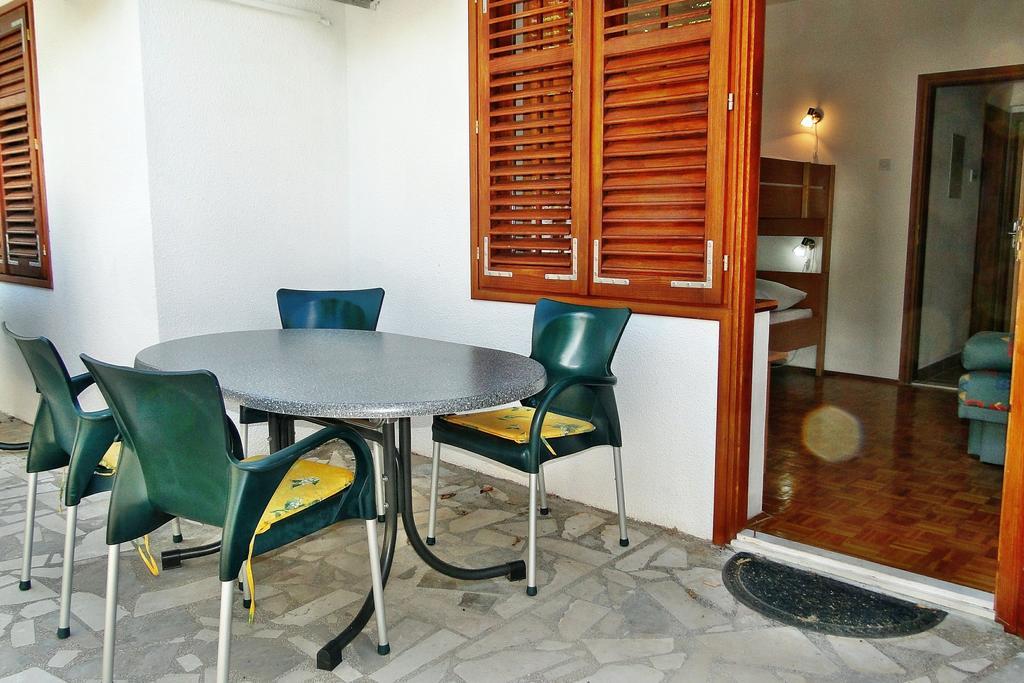 Holiday Home Apartment Tedo Klek Exterior photo