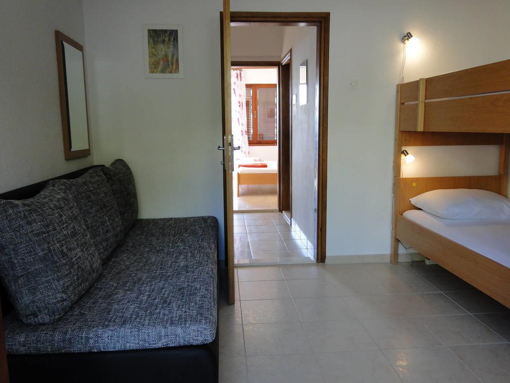 Holiday Home Apartment Tedo Klek Exterior photo